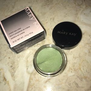 Assorted Cream Eye Shadows